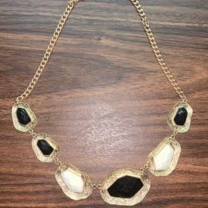 Bay to Baubles Toby Gem Stone Statement Necklace